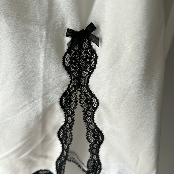 Victoria’s Secret Sexy Satin Chemise Slip - Picture 5 of 6